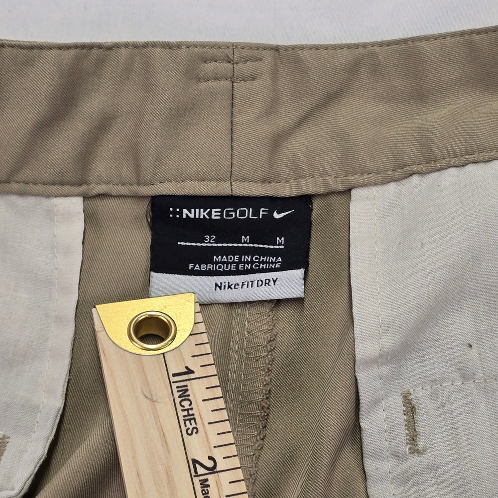Nike Golf Men's Khaki‎ Flat Front Fit Dry Performance Shorts Size 32 - Picture 8 of 8